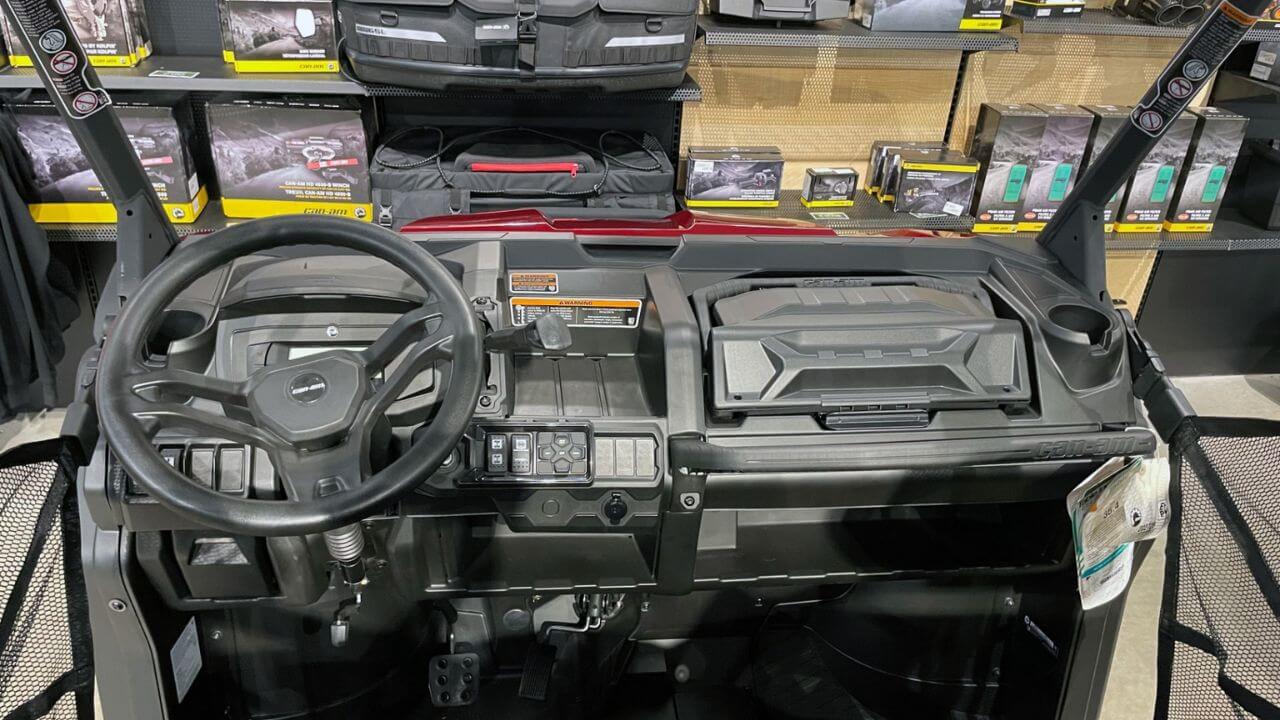 2024 can am defender