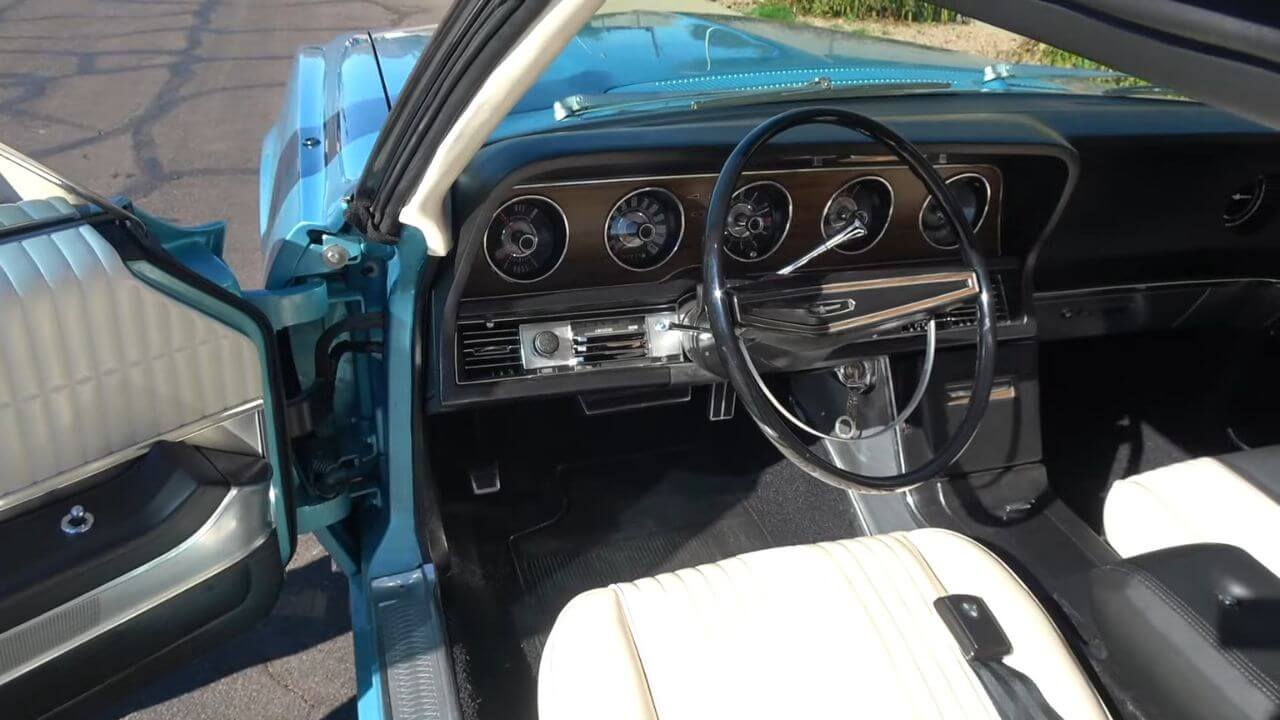 1968 thunderbird