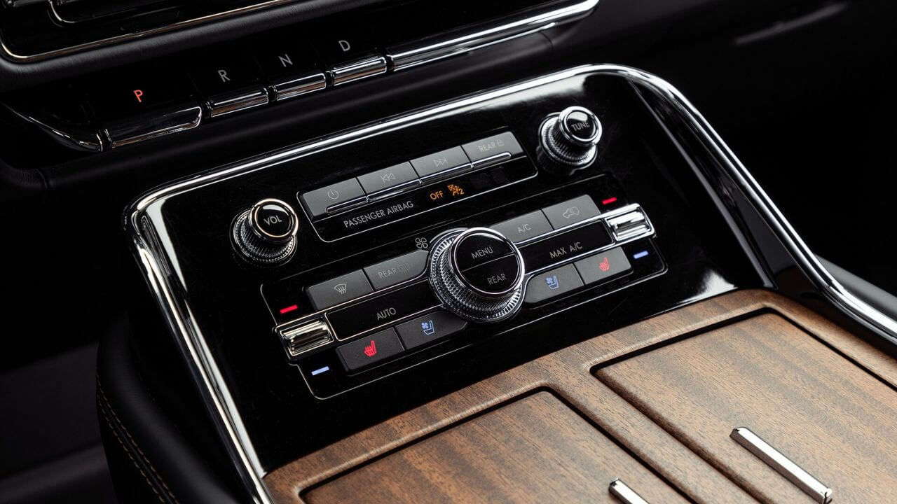 2023 lincoln navigator