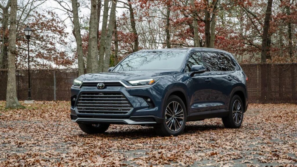 2024 Toyota Highlander