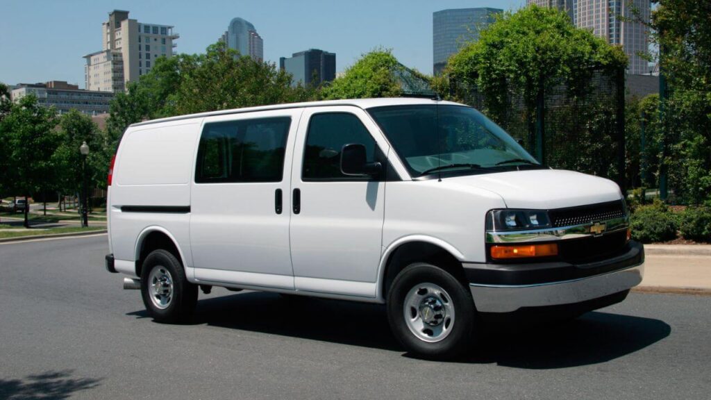 2023 chevrolet express