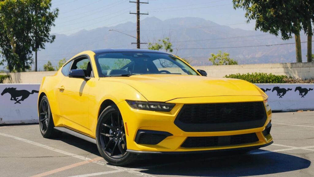 2024 Ford Mustang EcoBoost
